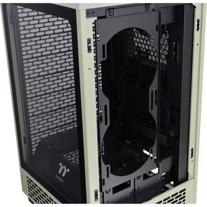 Thermaltake Tower 200